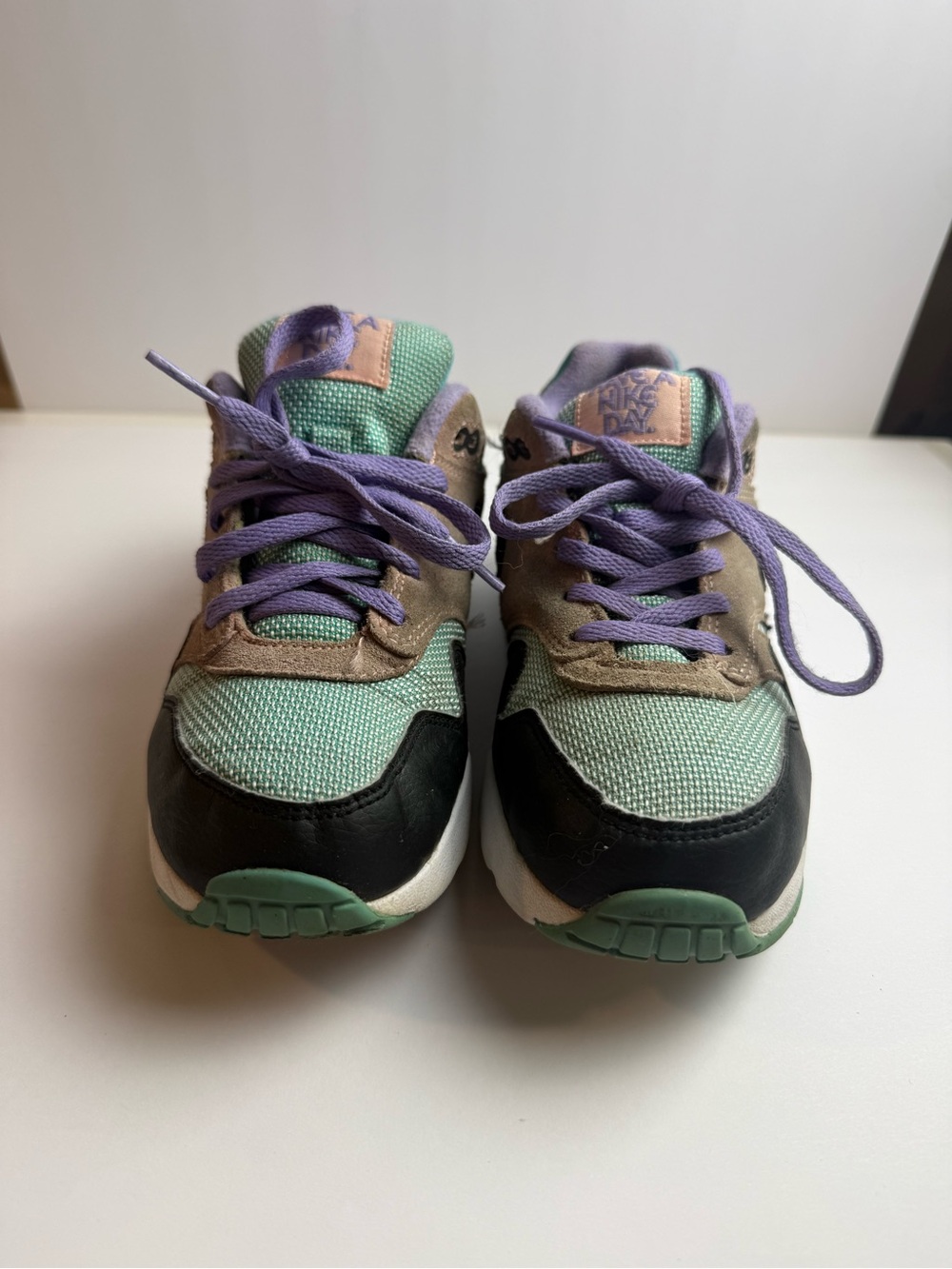 Nike Air Max 1 "Have‎ A Nike Day" (GS) Sneakers Girls, Size 3Y
